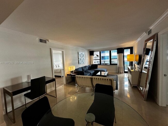 Photo - 5225 Collins Ave Unit 614