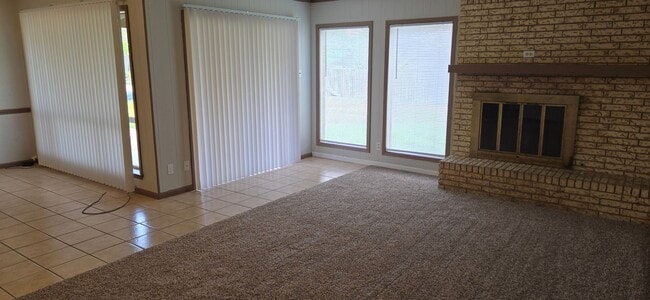 Photo - 2909 Cypress Dr