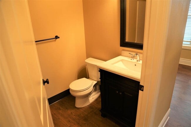 Photo - 6 Bed 6 Bath Between Fred Meyer and OSU