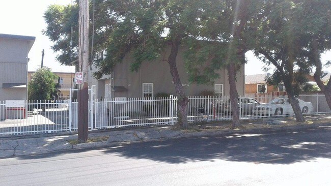 Photo - 60th Street Apartments