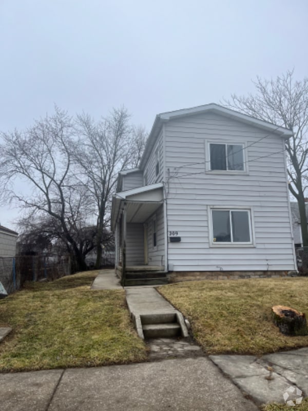 Building Photo - 209 Steadman St Rental
