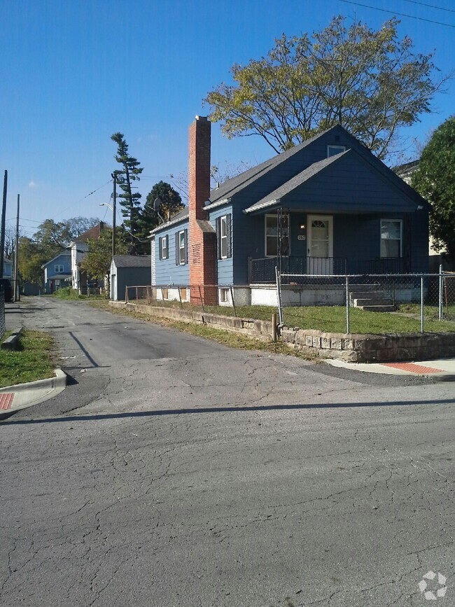 Building Photo - 263 S Princeton Ave Rental