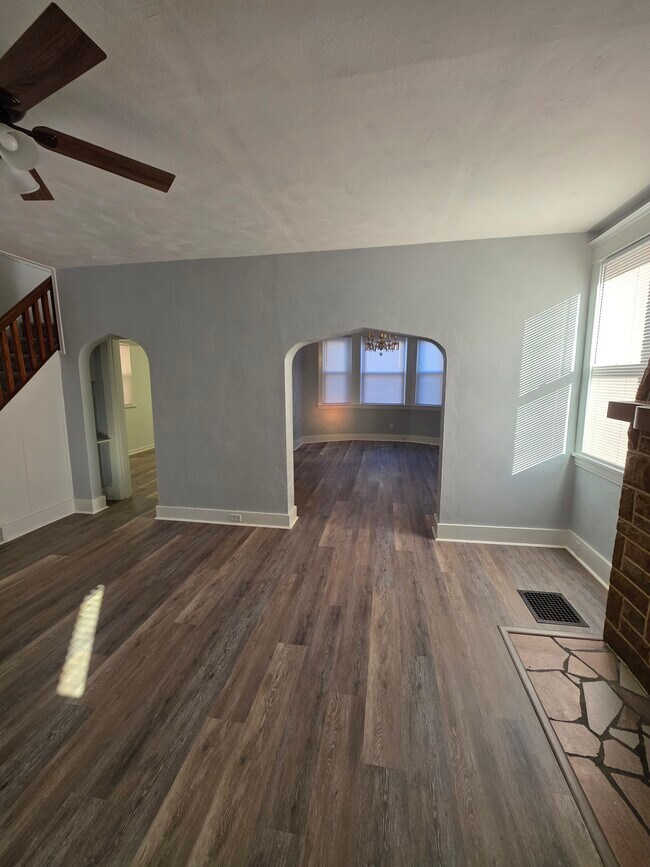 Photo - 409 Alice St