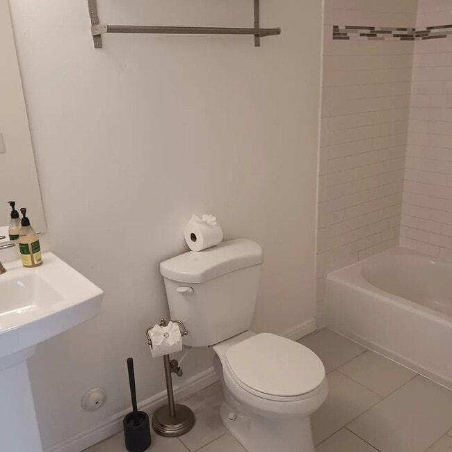 Photo - 11769 S Grandville Ave