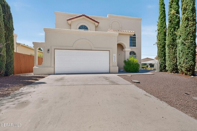 Building Photo - 14224 Desert Ash Dr