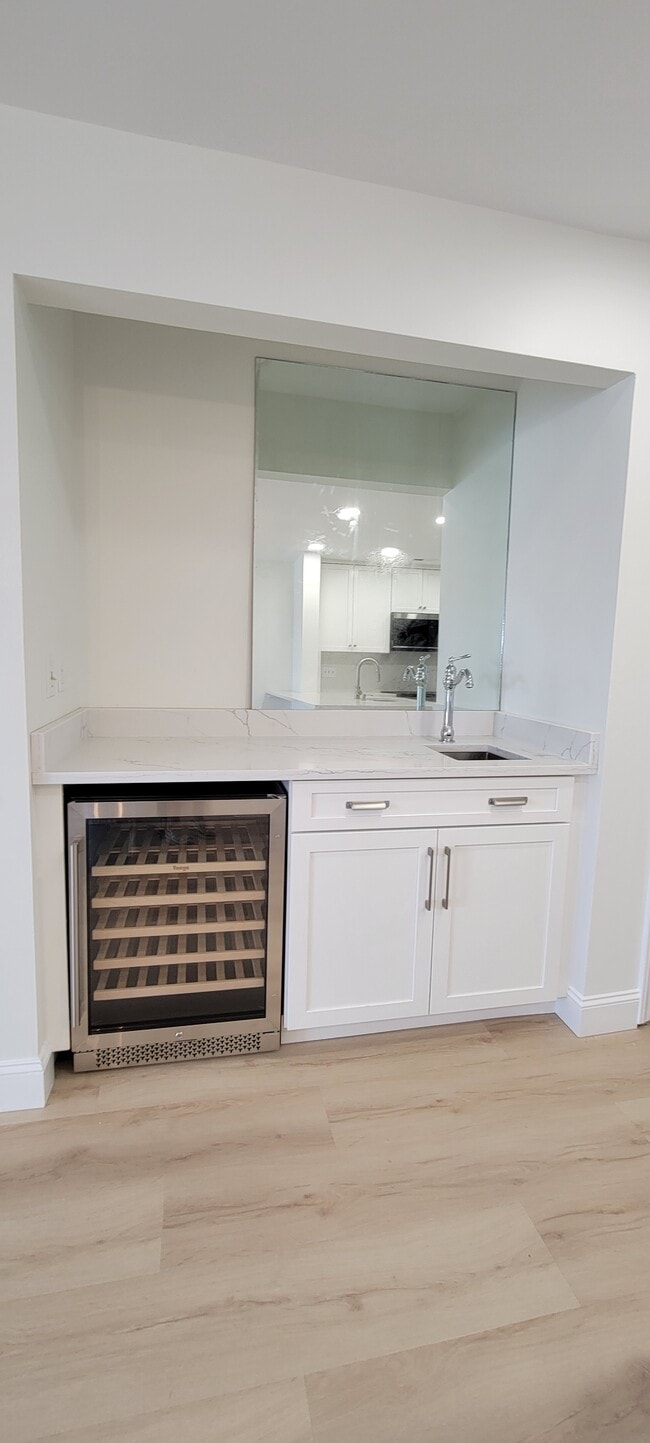 Photo - 862 Southwest Dr Unidad Waterfront Condo