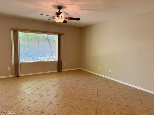Photo - 2168 Sawtooth Mountain Dr