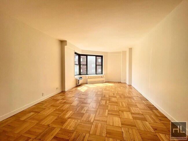 1 Bed, 1 Bath Apartment –Fourth Avenue - 1 Bed, 1 Bath Apartment –Fourth Avenue Unit 12E