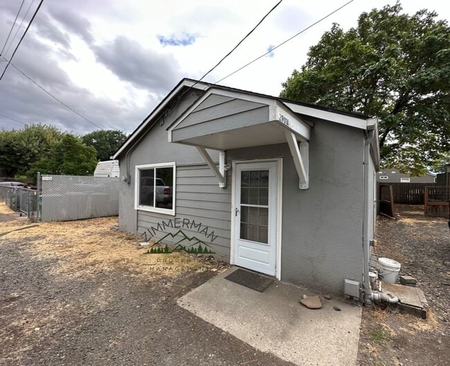 Building Photo - 2 Bedroom For Rent In Santa Clara