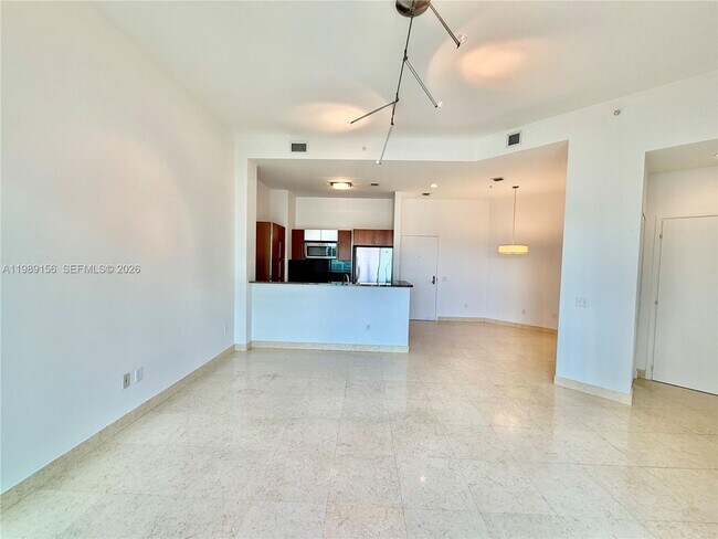 Photo - 300 S Biscayne Blvd Unit PH-3805