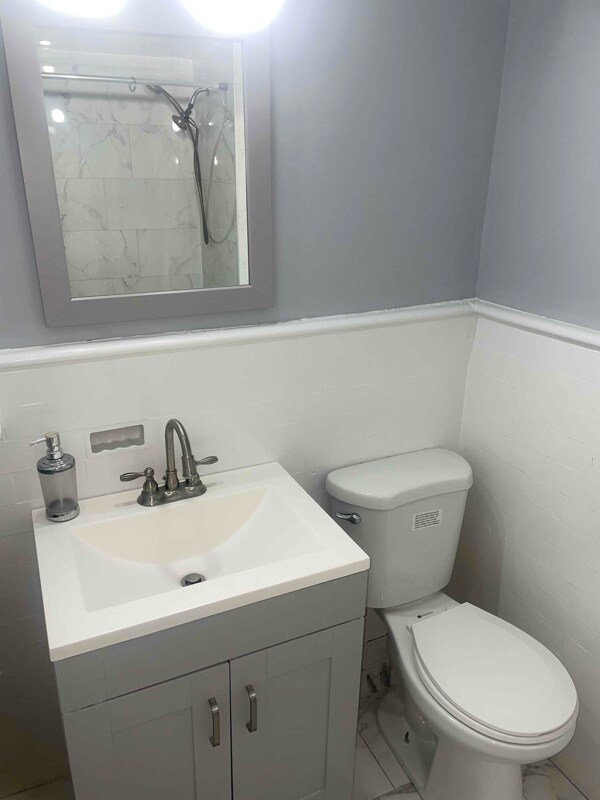 Photo - 5226 W Berks St Unit 2nd floor