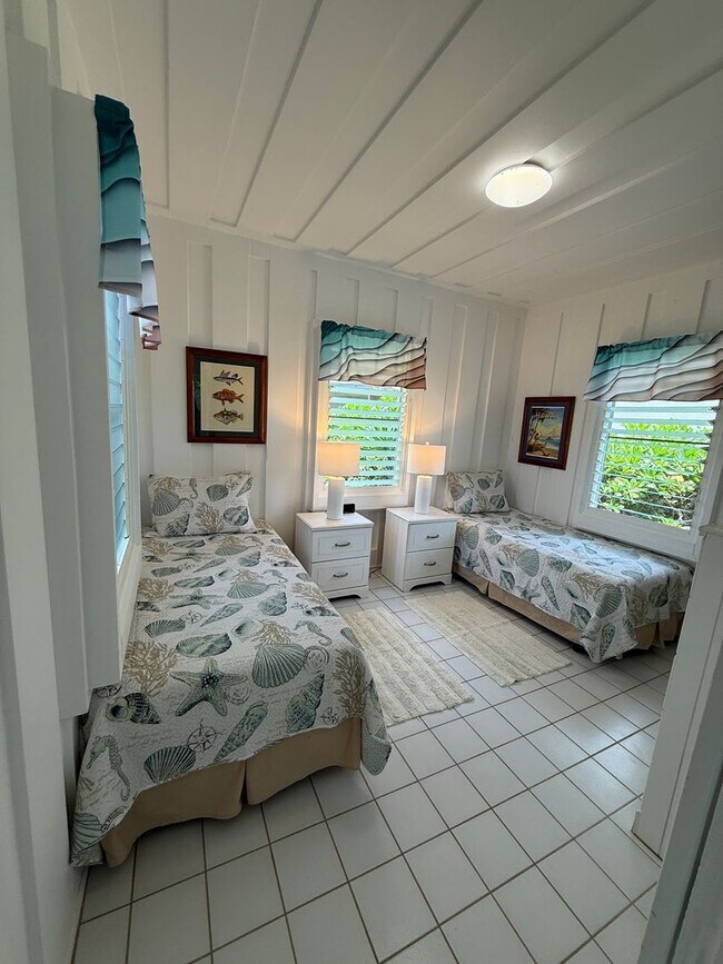 Photo - May to October ocean front 2/2 rental