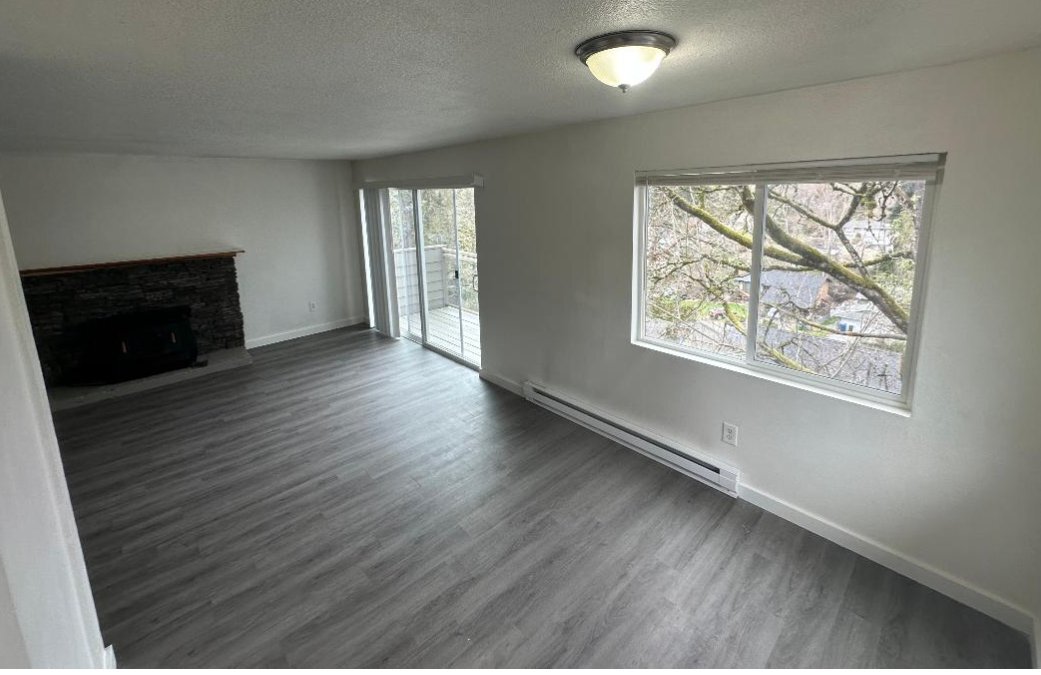 Photo - 5649 16th Ave SW