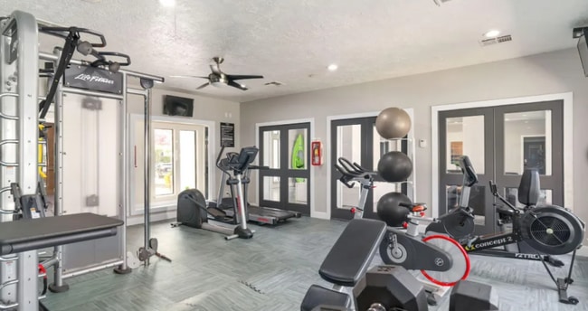 Photo - The Eagle at Lakewood