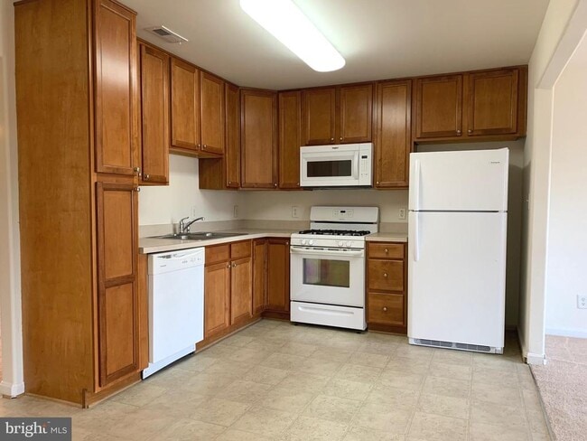 Photo - 23039 Sir Barton Ct