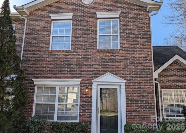 Photo - 2104 Sardony Ln