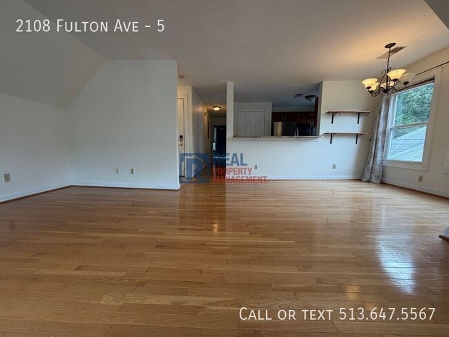 Photo - 2108 Fulton Ave Unit 5