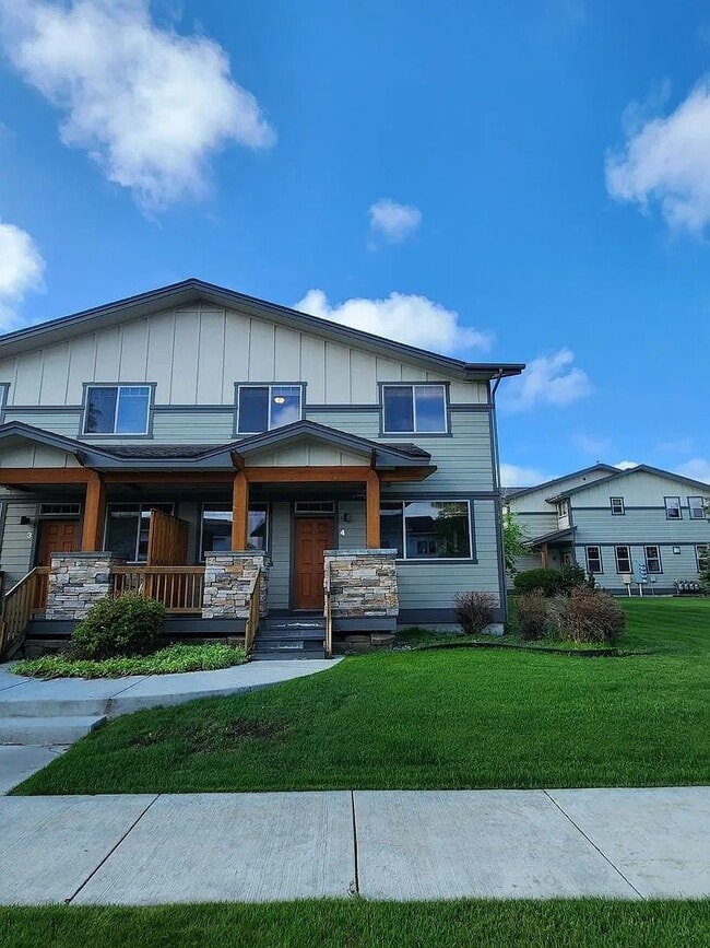 PET FRIENDLY, 3 bedroom 2 1/2 bathroom con... - PET FRIENDLY, 3 bedroom 2 1/2 bathroom con... Condo Unit 4