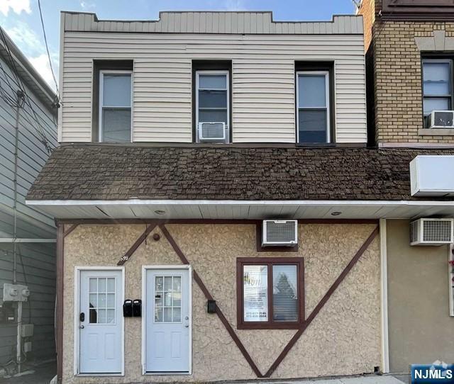 Building Photo - 57 Belmont Ave Rental