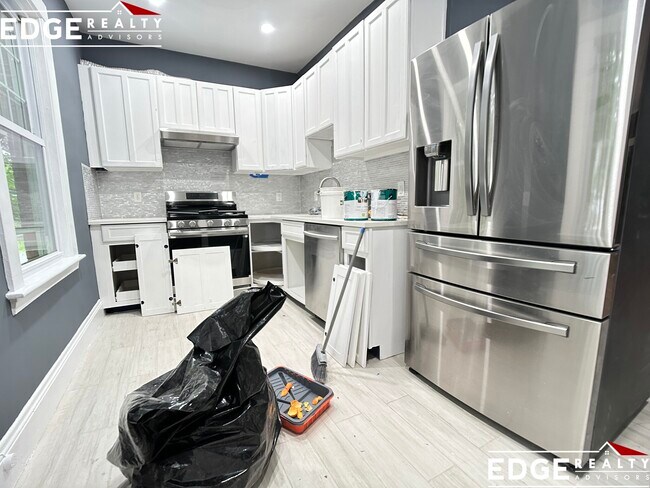 Photo - 75 Leicester St Apartments Unit 2