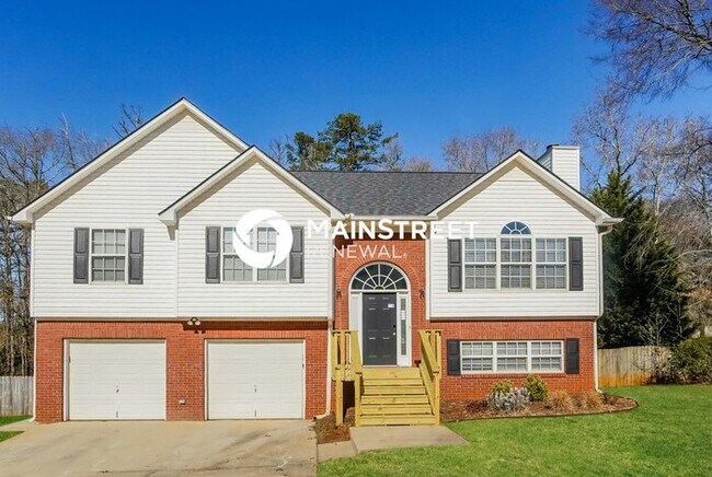 Building Photo - 4 Bedroom Pet-Friendly Home in Powder Springs, GA with Main Street Renewal