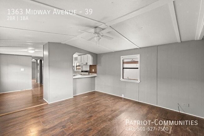 Photo - 1363 Midway Ave
