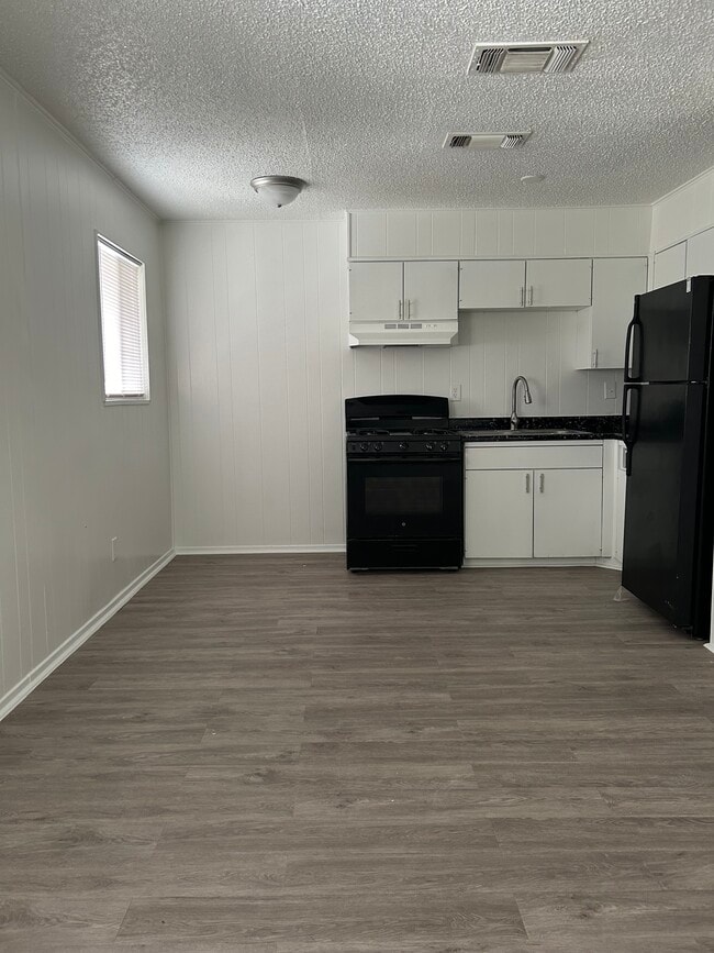 Área de cocina - Palm Square Apartments