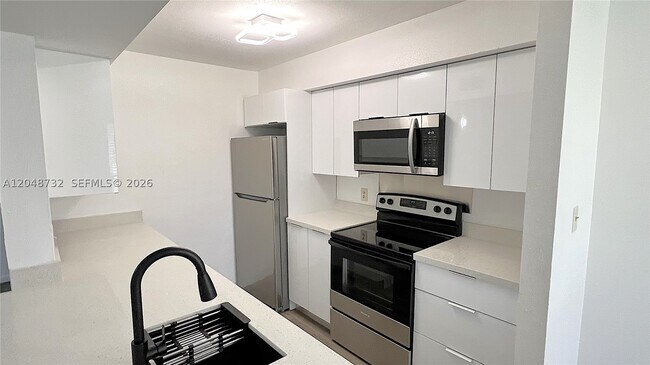 Photo - 2485 NW 33rd St Unit 1610
