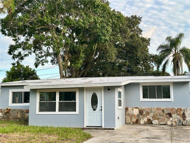 Building Photo - 6032 Sheelin Dr Rental