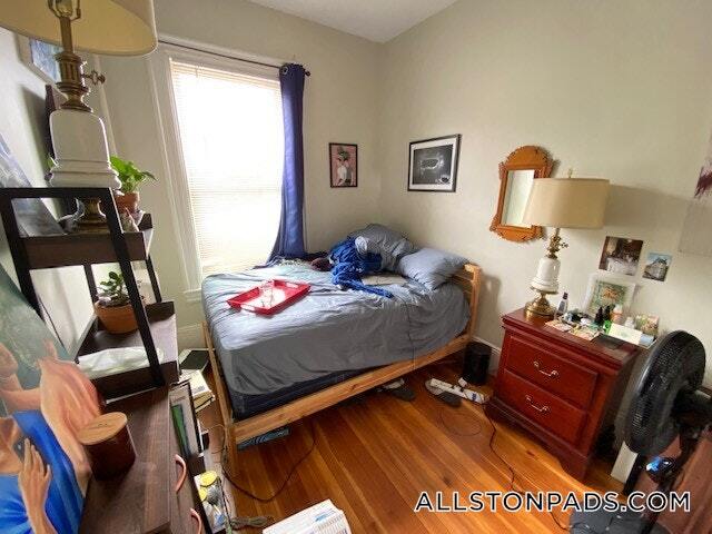 Photo - 77 Easton St Unidad 2