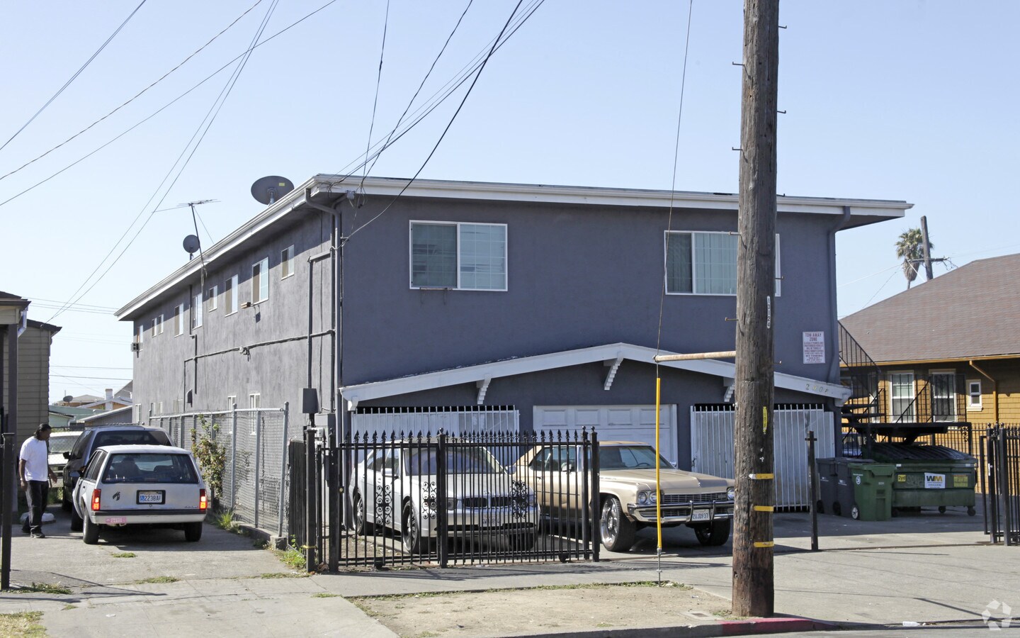 Photo - 2008 90th Ave Apartments