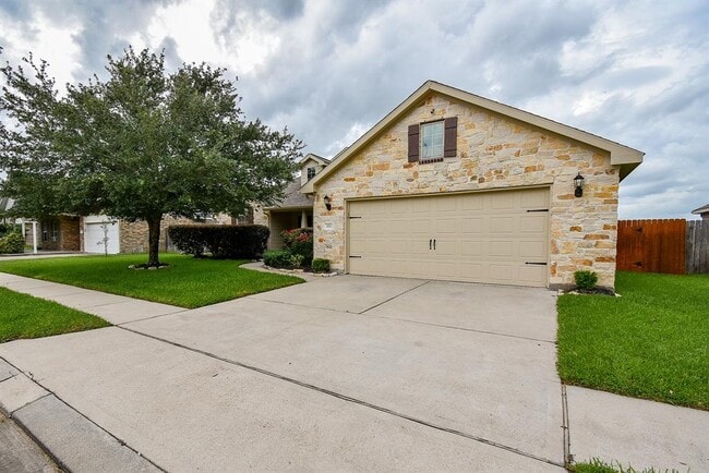 Building Photo - 231 S Lantana Cir Rental
