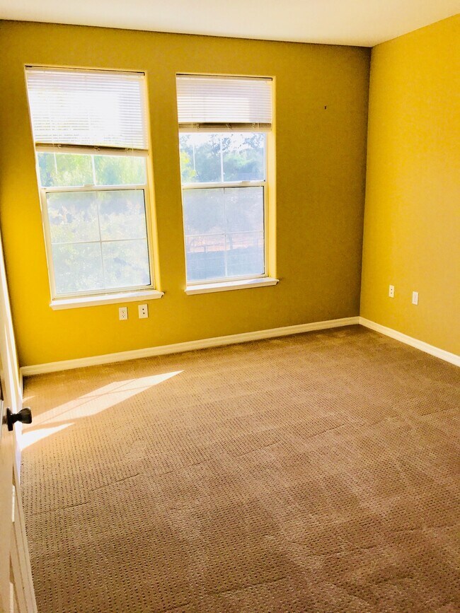 Photo - 3901 Lick Mill Blvd Unit 223