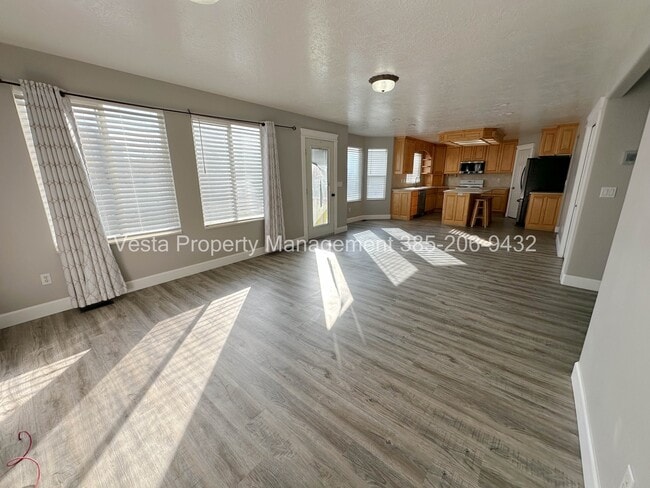 Photo - 1526 N 2530 W