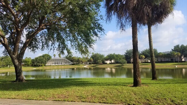 26747 Little John Ct Unidad #9