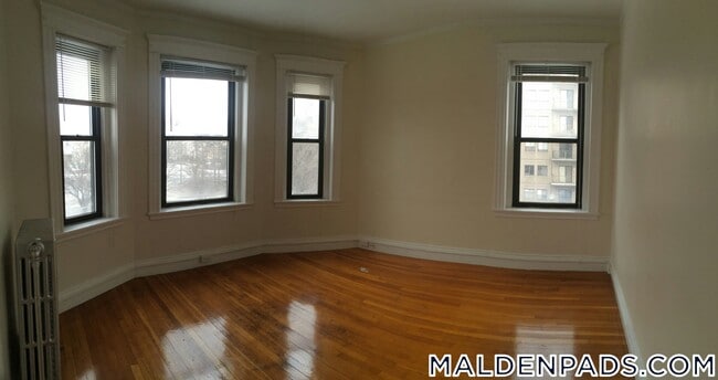 Photo - 17-19 Washington St. Unidad 304