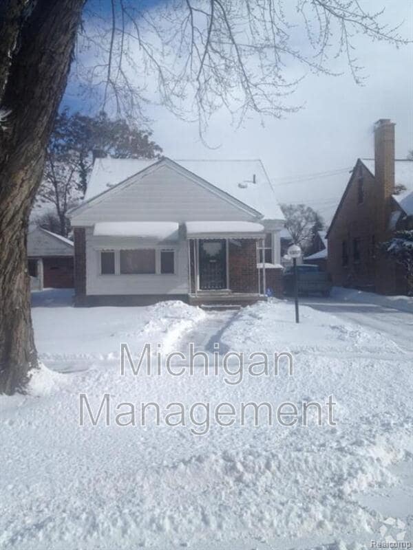 Building Photo - 13570 Grandmont Ave Rental
