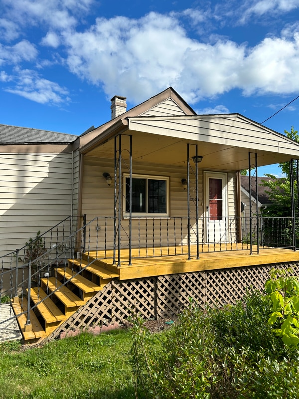 Photo - 1031 7th St House