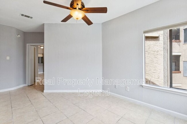 Photo - 5550 Spring Valley Rd House