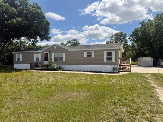 Building Photo - 12703 Lovers Ln