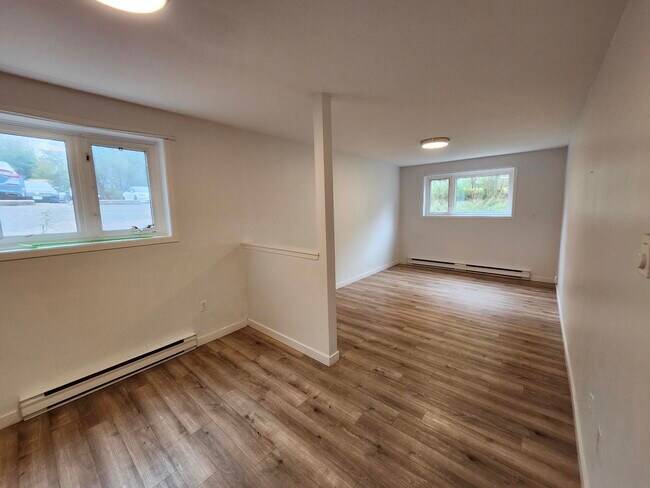 Photo - 355 Prince St Unit 7