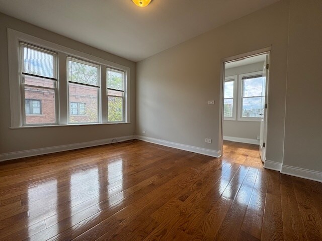 Photo - 3050 N Milwaukee Ave