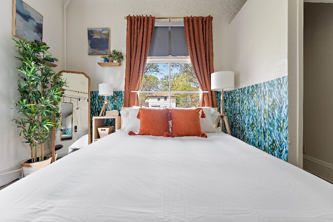 Photo - 1518 Emerson Ave N Unidad 1