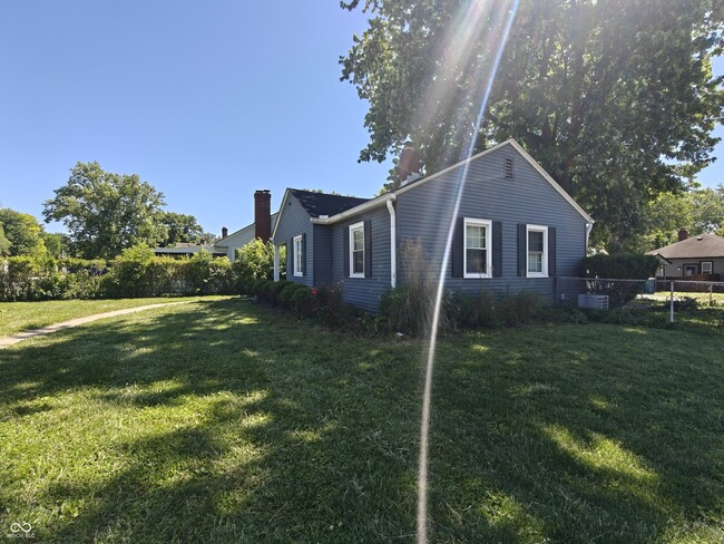 Photo - 1942 N Emerson Ave