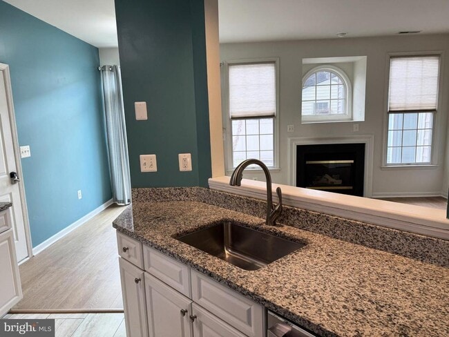 Photo - 28400 Pinehurst Cir