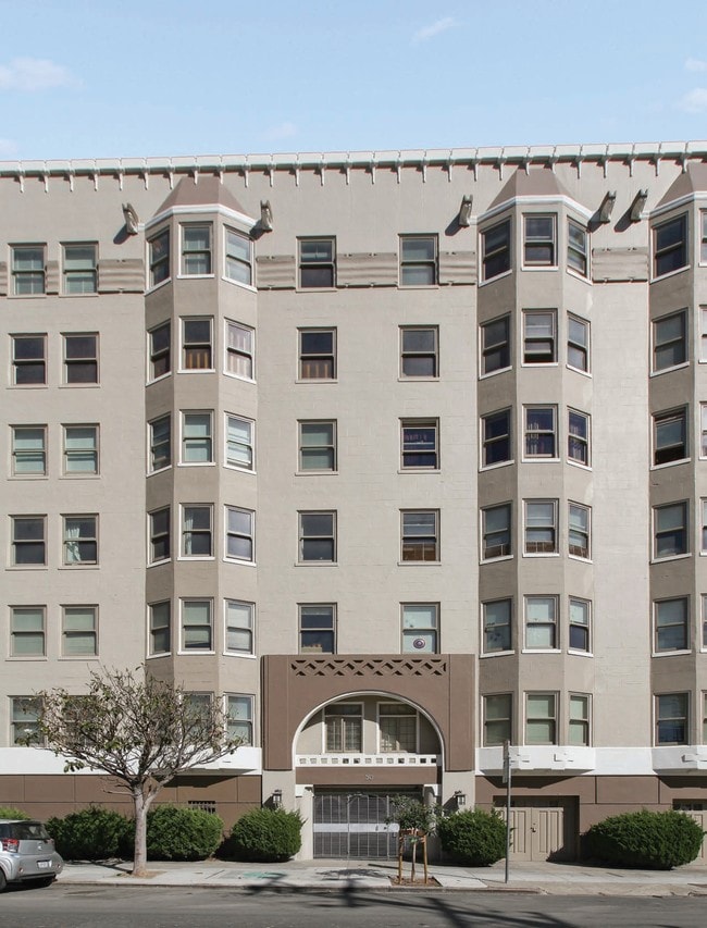 50 Laguna St - 50 Laguna