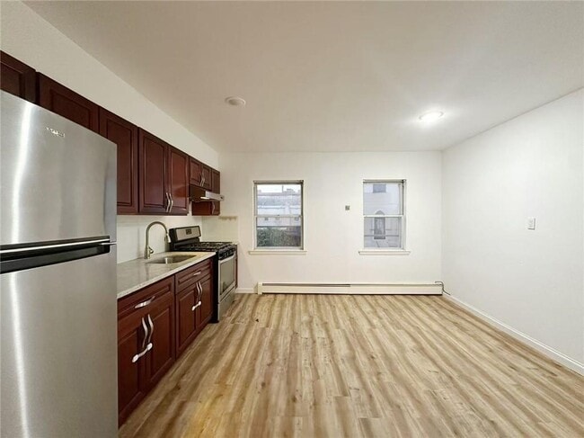 Photo - 108-51 63rd Dr