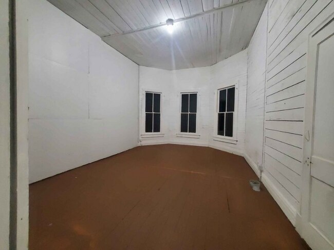 605 N 4th St Unit FRONT