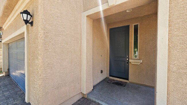 Photo - Large 4 bedroom in gated Stetson Trails Community