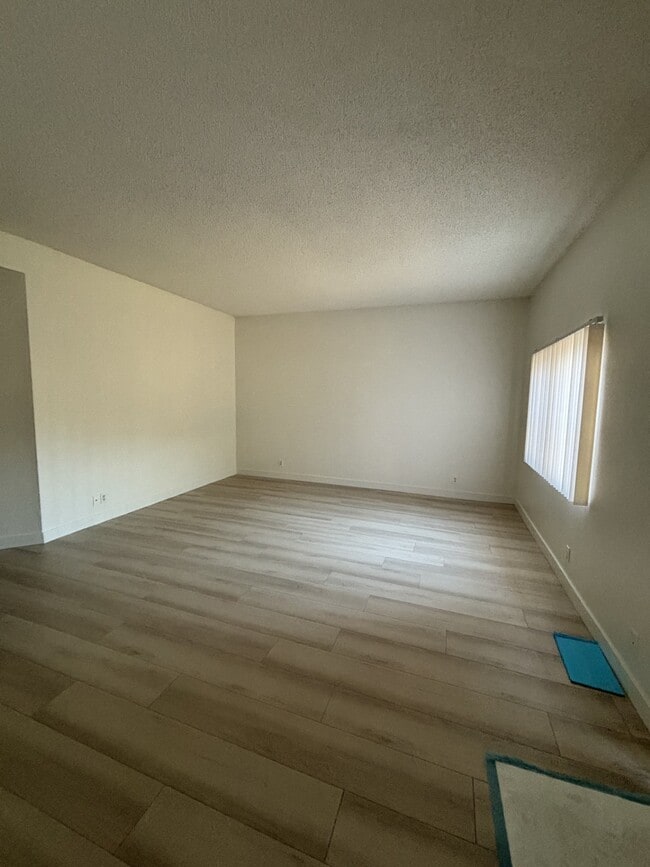 Photo - 1133 N Ardmore Ave